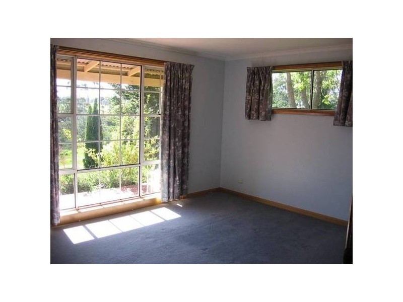 5862 Bass Highway, Elizabeth Town TAS 7304