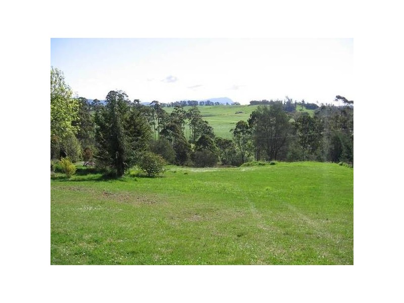 5862 Bass Highway, Elizabeth Town TAS 7304