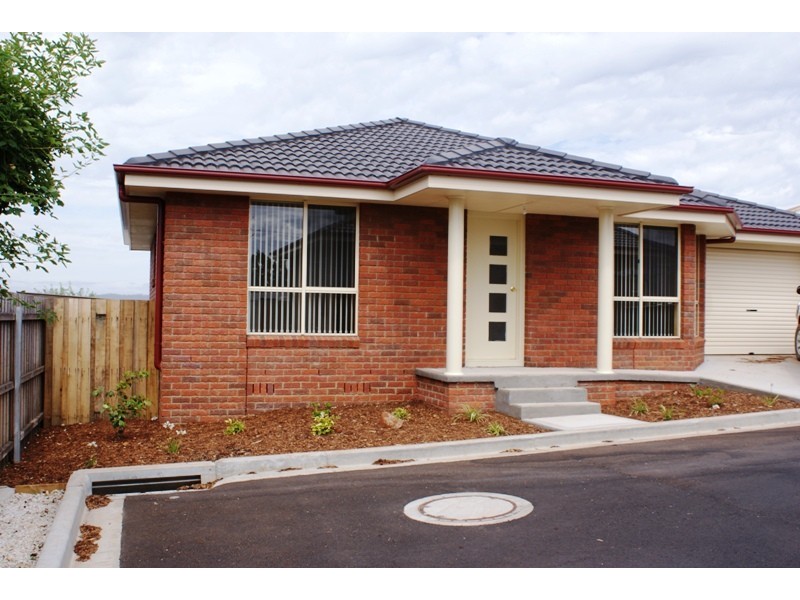 4 /66/ West Goderich Street, Deloraine TAS 7304