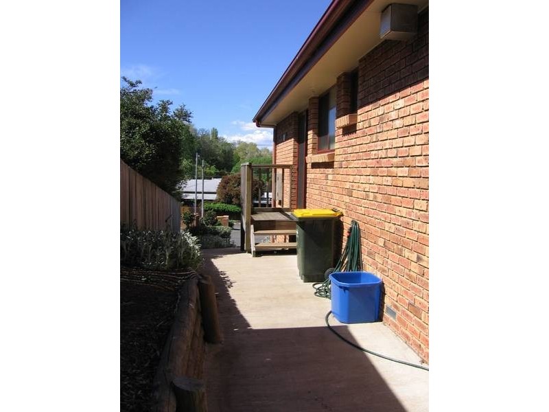 2/2 Bonney Street, Deloraine TAS 7304