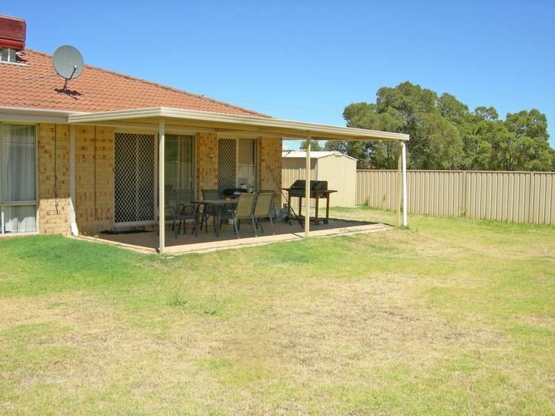 24 Dellar Road, Maddington WA 6109