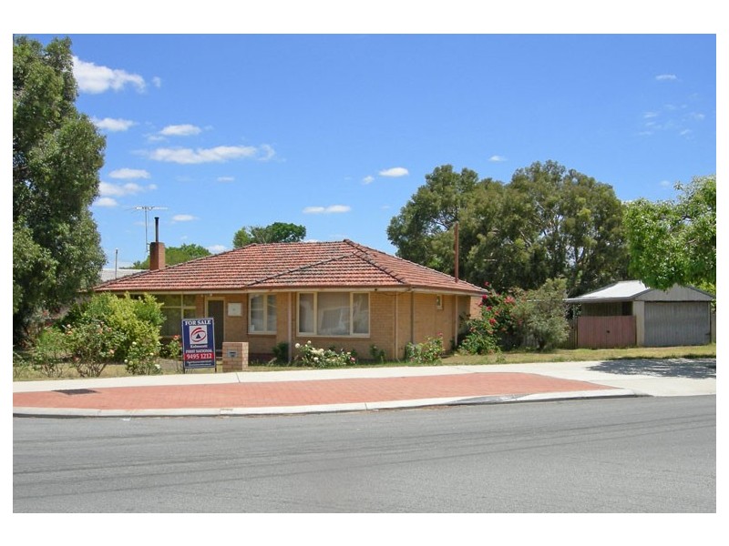 37 Forrest Road, Armadale WA 6112