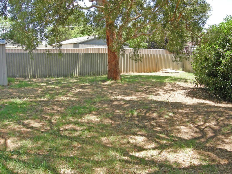 37 Forrest Road, Armadale WA 6112