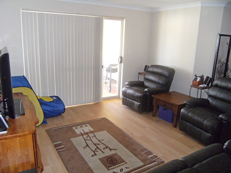 29 Glenfin Road, Seville Grove WA 6112