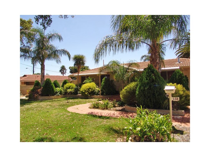 158 Cammillo Road, Kelmscott WA 6111