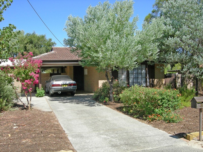 32 Sidcup Way, Kelmscott WA 6111