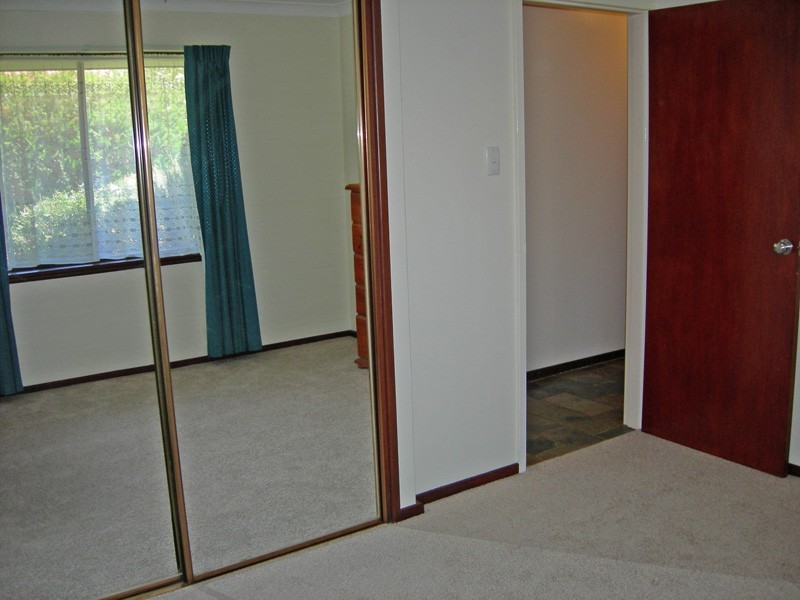 32 Sidcup Way, Kelmscott WA 6111