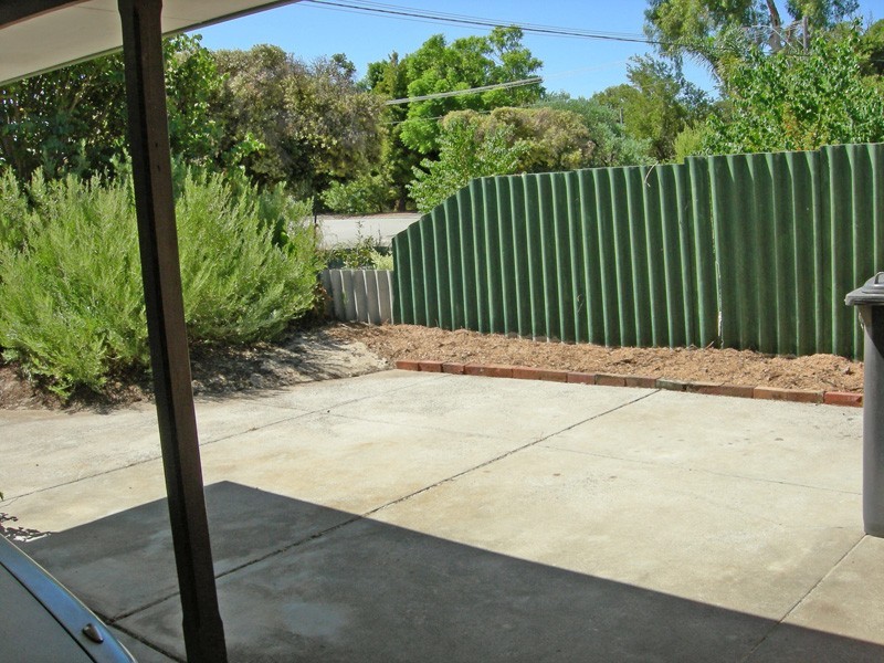 32 Sidcup Way, Kelmscott WA 6111