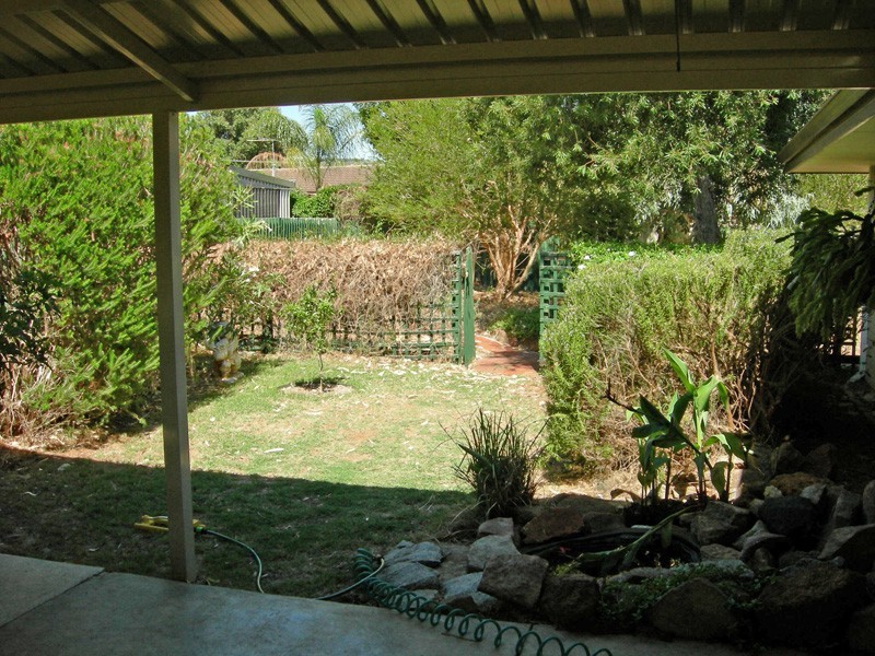 32 Sidcup Way, Kelmscott WA 6111