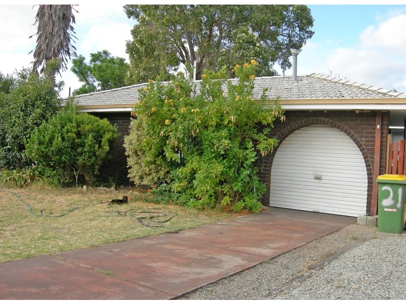 21 Tambulam Way, Armadale WA 6112