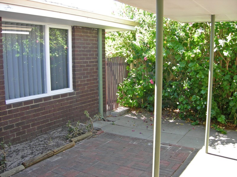 21 Tambulam Way, Armadale WA 6112