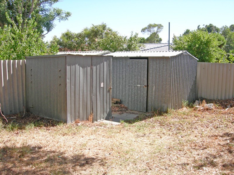21 Tambulam Way, Armadale WA 6112
