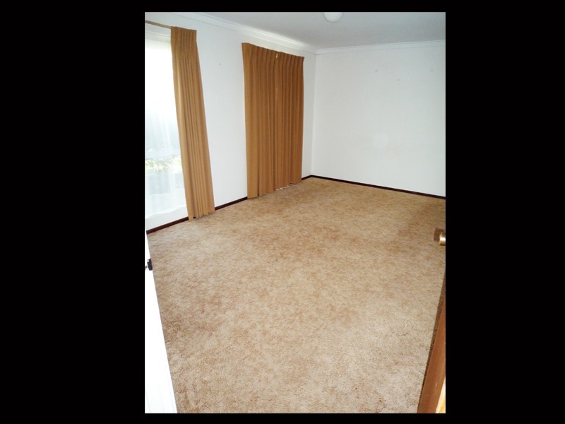 7 Logpine Cres, Camillo WA 6111