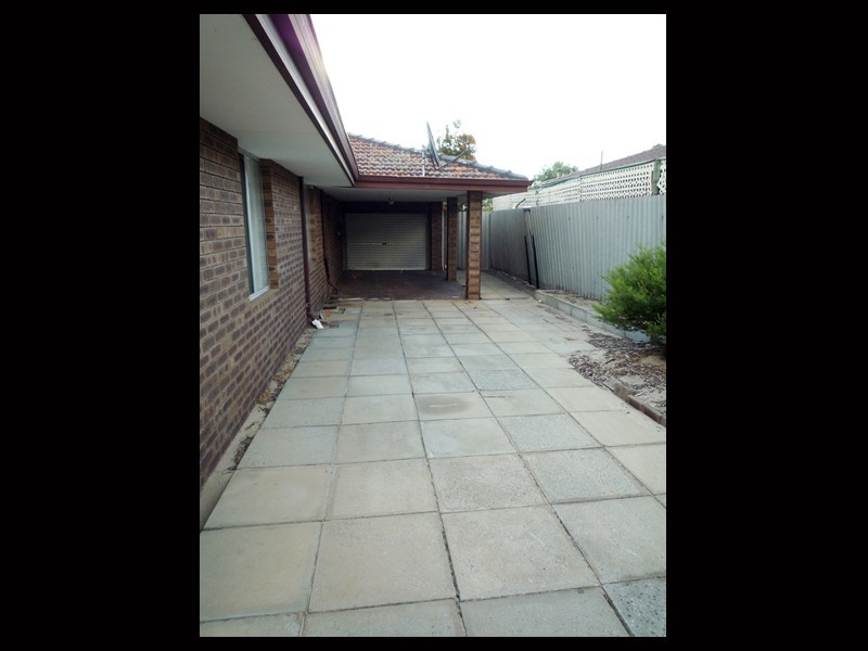 7 Logpine Cres, Camillo WA 6111