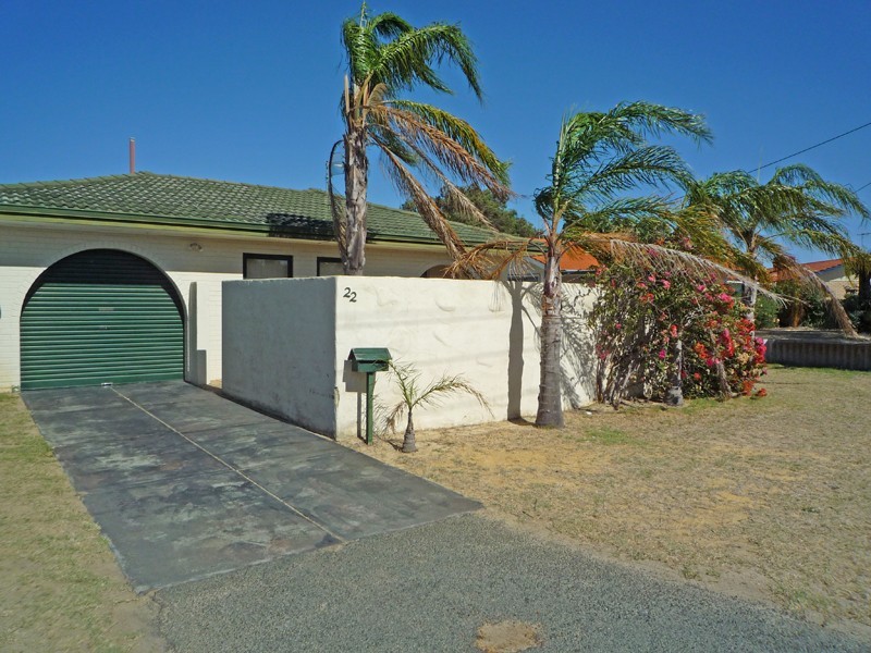22 Lindy Way, Camillo WA 6111