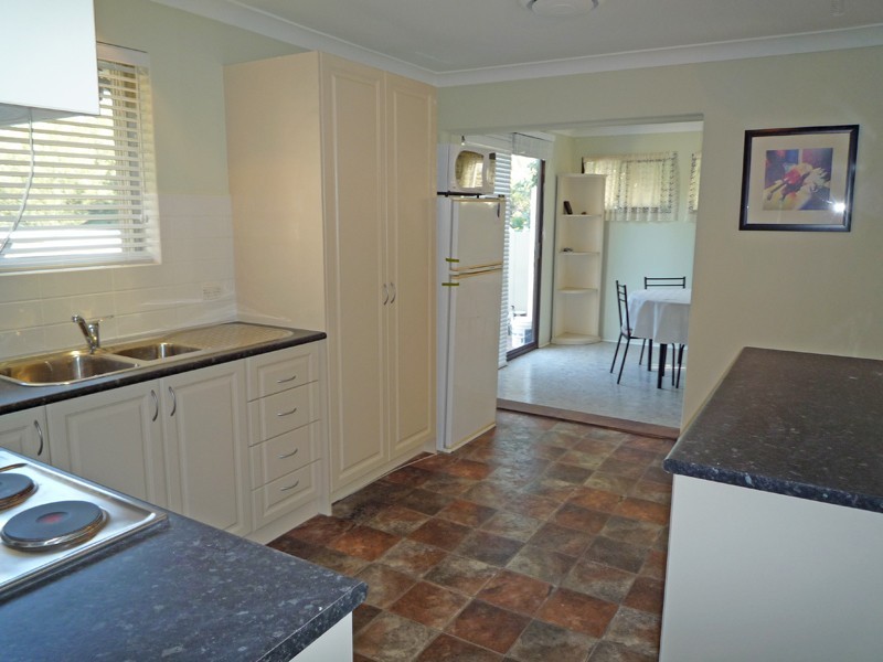 15 Carawatha Avenue, Mount Nasura WA 6112