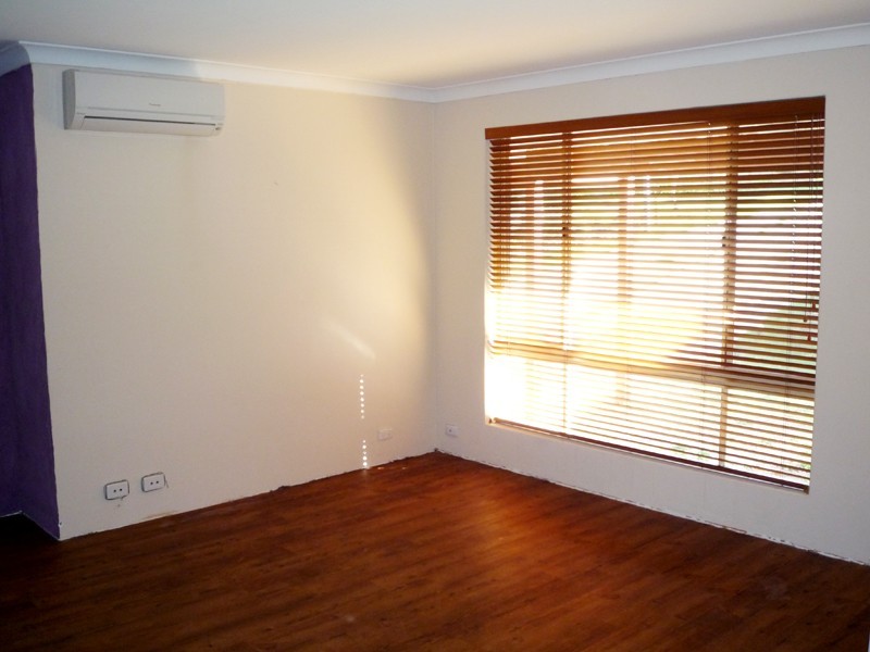82 Amethyst Cres, Mount Richon WA 6112