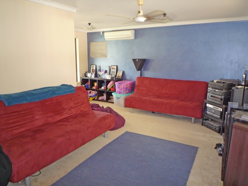 130 Chamberlain Street, Gosnells WA 6110