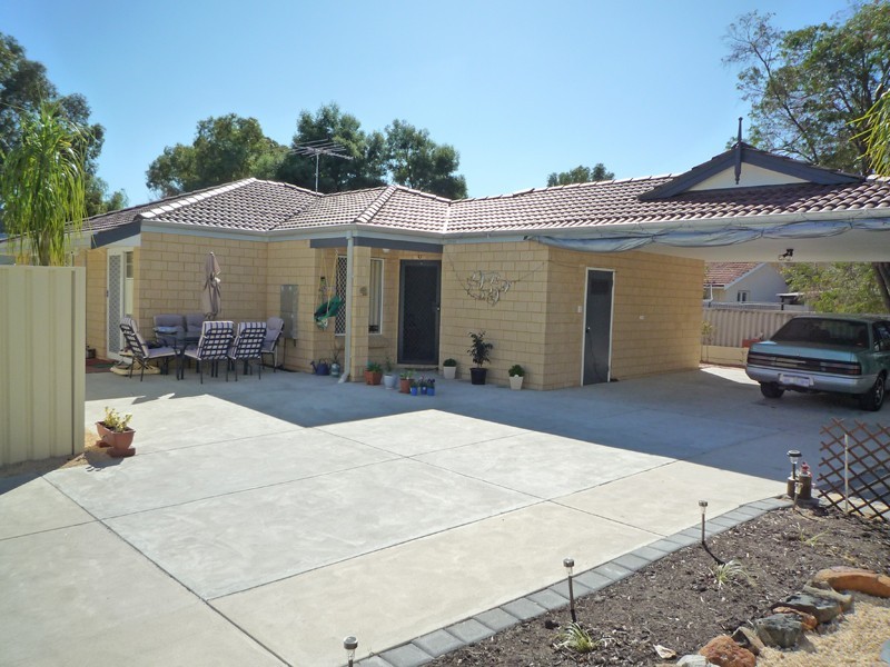 175A Third Avenue, Kelmscott WA 6111