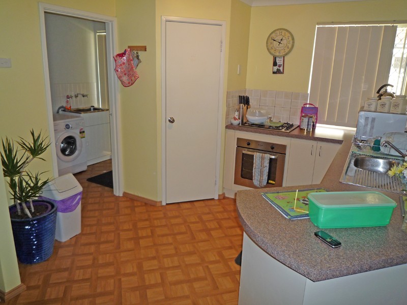 175A Third Avenue, Kelmscott WA 6111