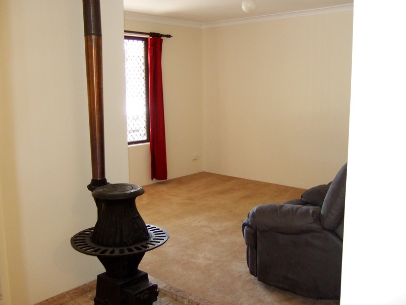 91 Tijuana Road, Armadale WA 6112