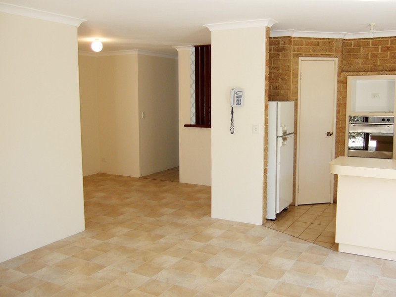 91 Tijuana Road, Armadale WA 6112