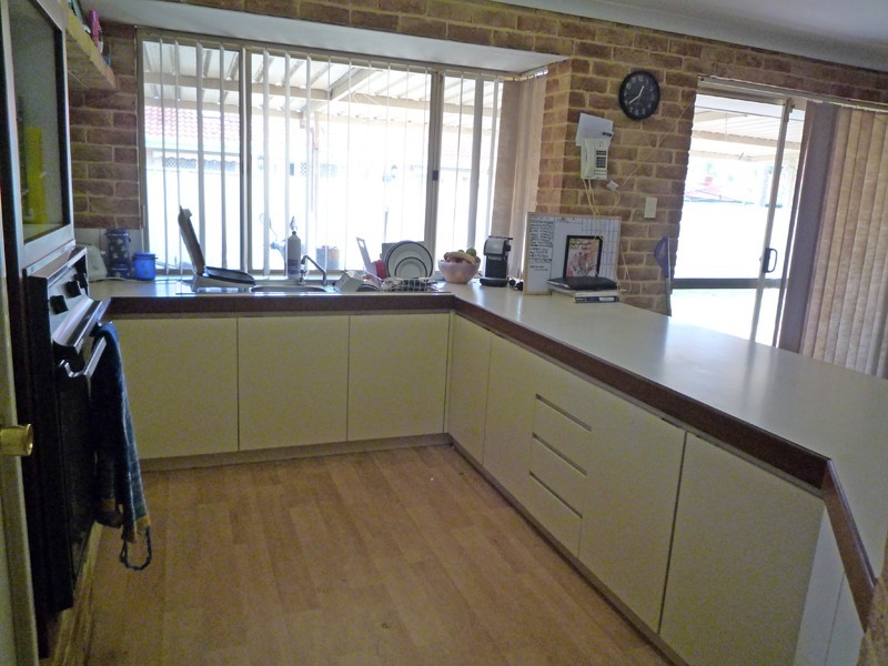 5 Lambert Street, Huntingdale WA 6110