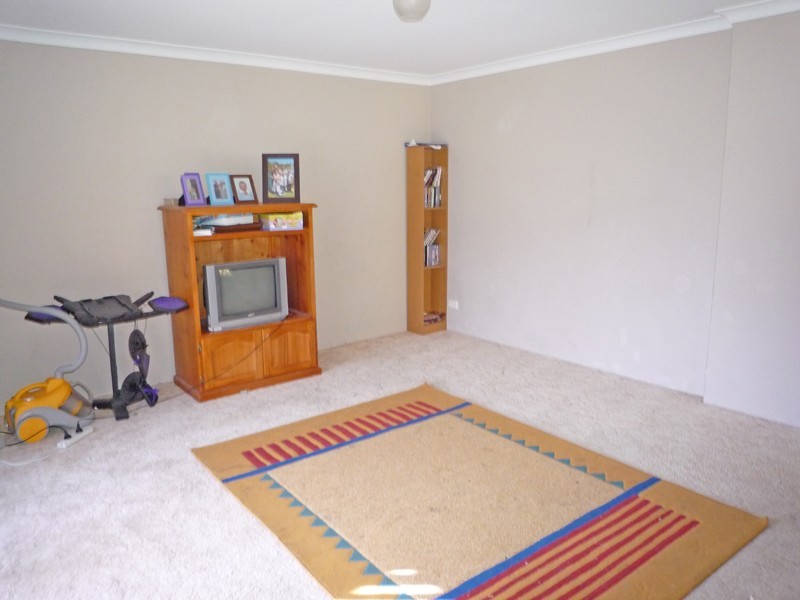 5 Lambert Street, Huntingdale WA 6110