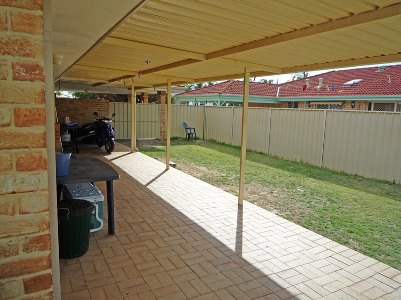 5 Lambert Street, Huntingdale WA 6110