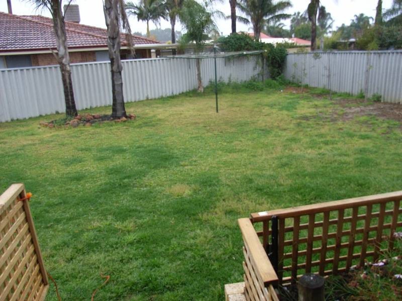 1 Dancy Way, Seville Grove WA 6112