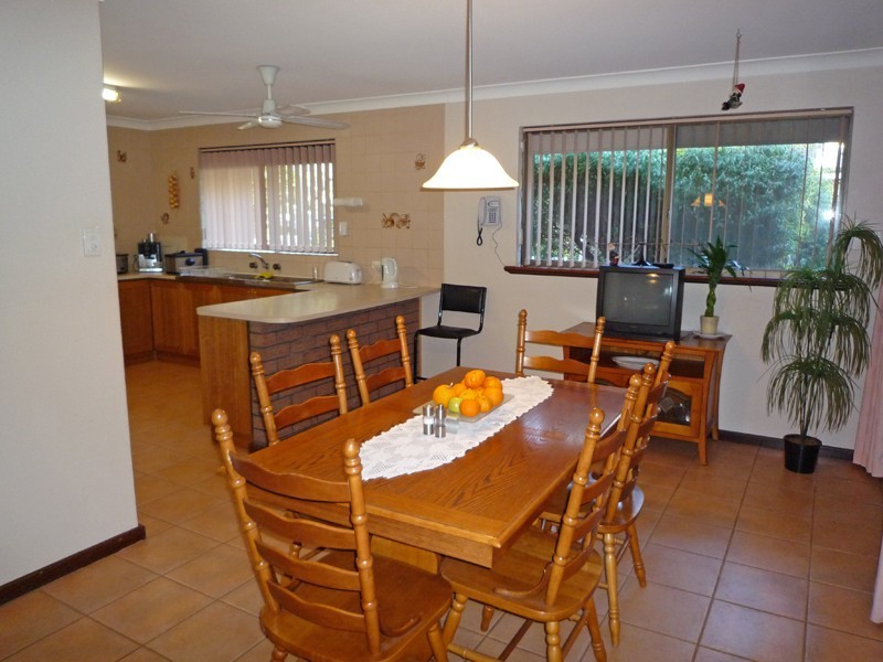 3 Abdale Court, Camillo WA 6111