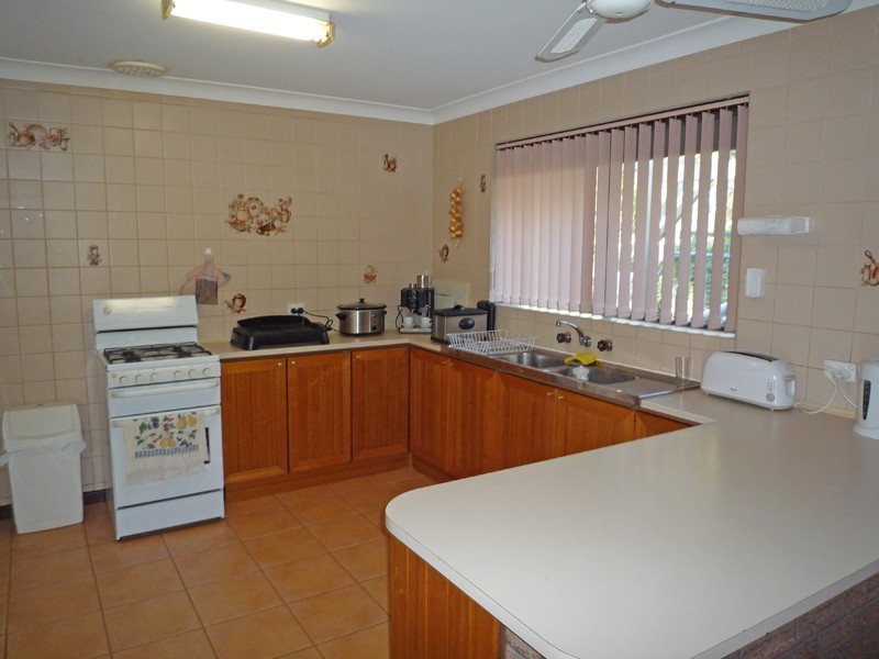 3 Abdale Court, Camillo WA 6111