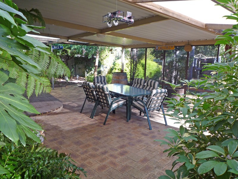 3 Abdale Court, Camillo WA 6111