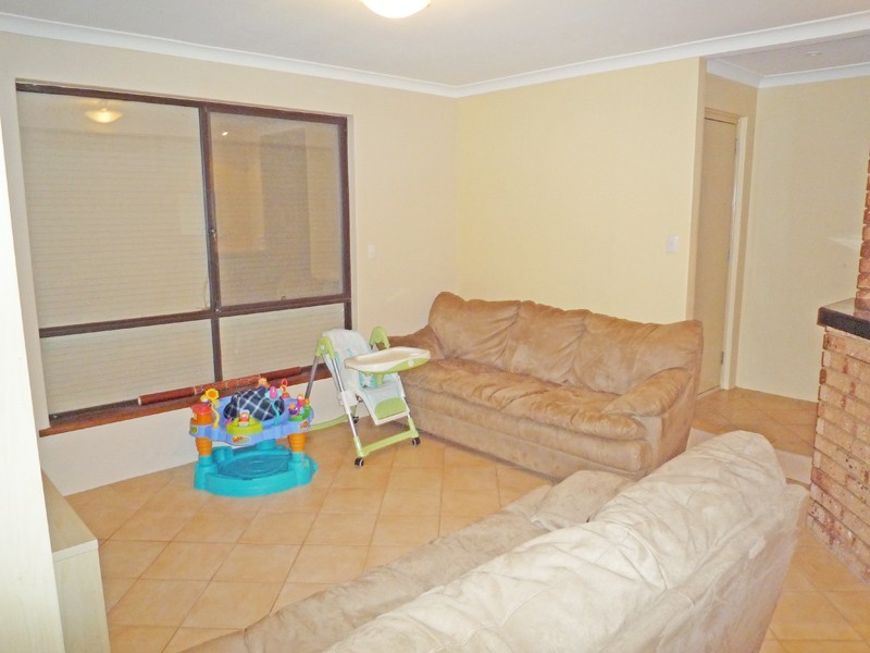 88 Brown Crescent, Seville Grove WA 6112