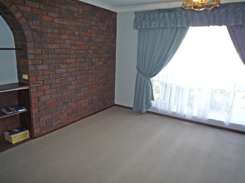 19 Tambulam Way, Armadale WA 6112