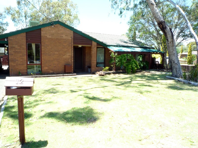 12 Delamere Way, Camillo WA 6111