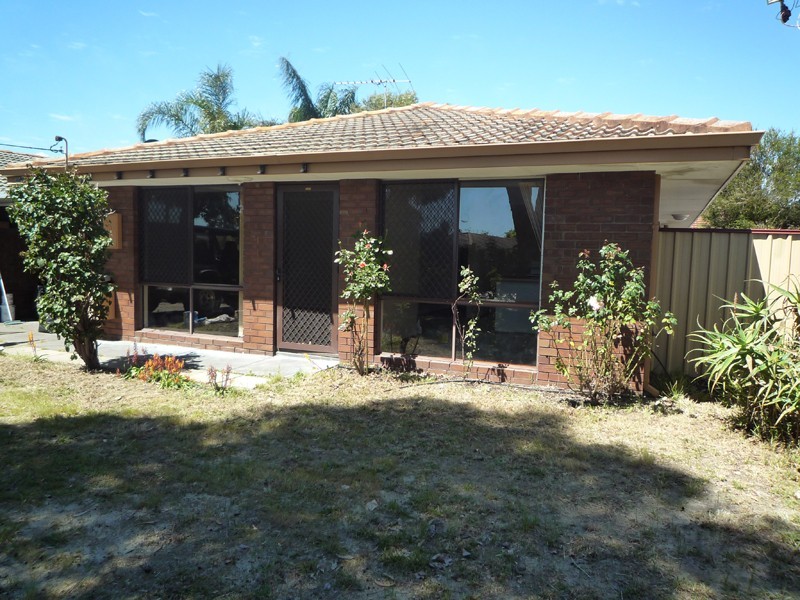 86B Westfield Road, Kelmscott WA 6111