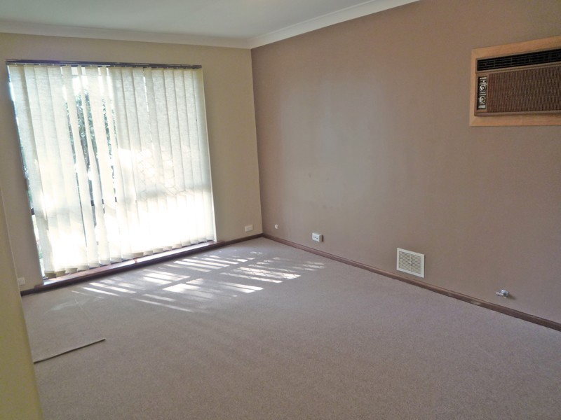 86B Westfield Road, Kelmscott WA 6111