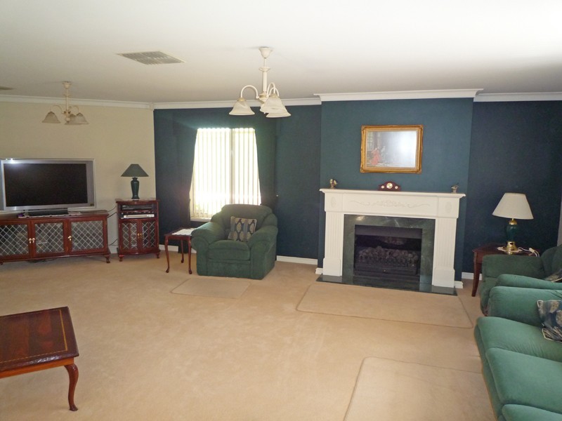 5 Levity Cove, Hilbert WA 6112