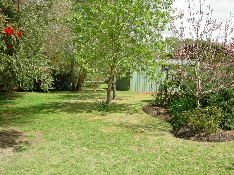 5 Levity Cove, Hilbert WA 6112
