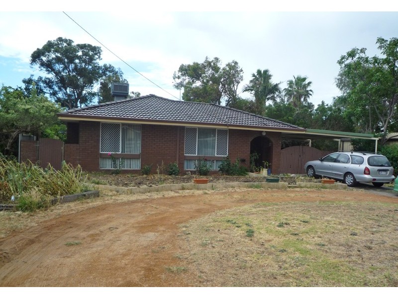 3 Woburn Way, Kelmscott WA 6111