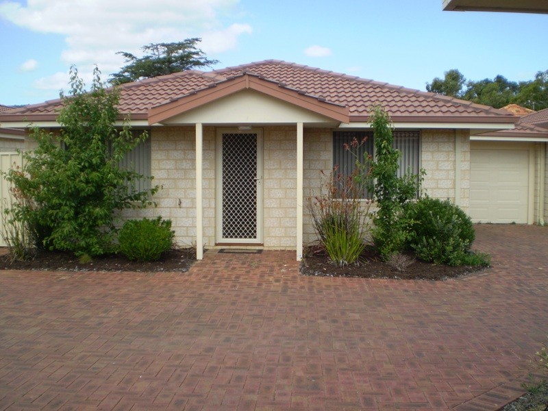 9/15 Turner Place, Kelmscott WA 6111