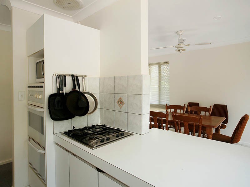 5 Bundalla Ct, Kelmscott WA 6111