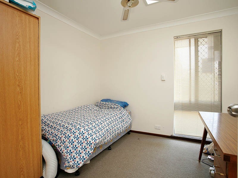 5 Bundalla Ct, Kelmscott WA 6111