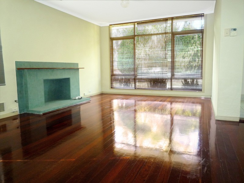 58 Vistula Tce, Kelmscott WA 6111