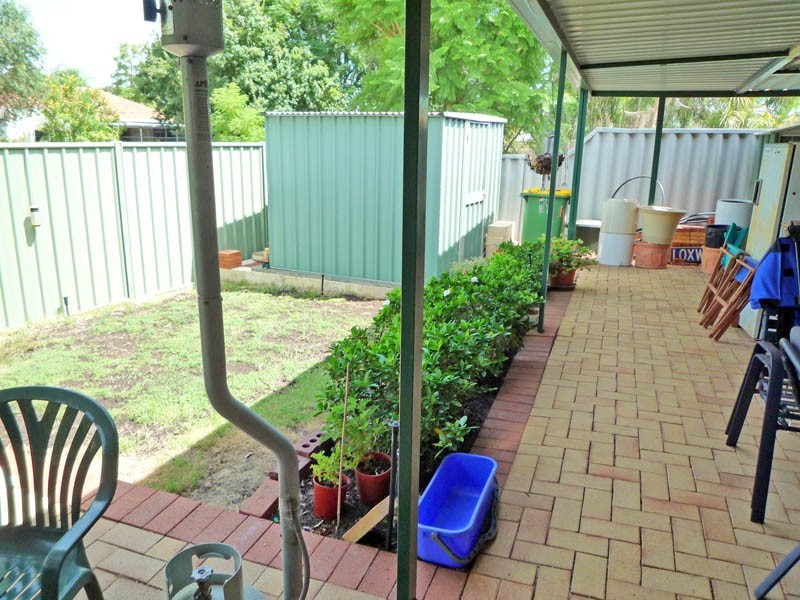 22b Haynes Crt, Armadale WA 6112