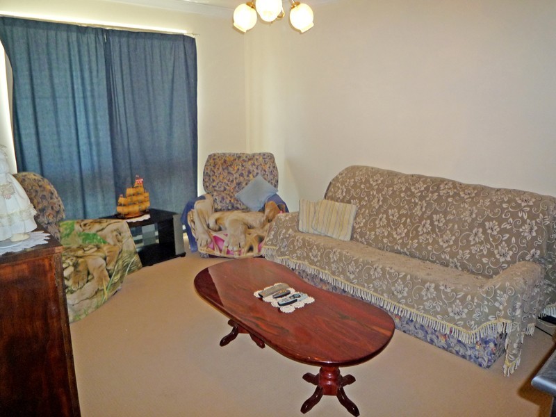 10 Beechcroft Place, Camillo WA 6111