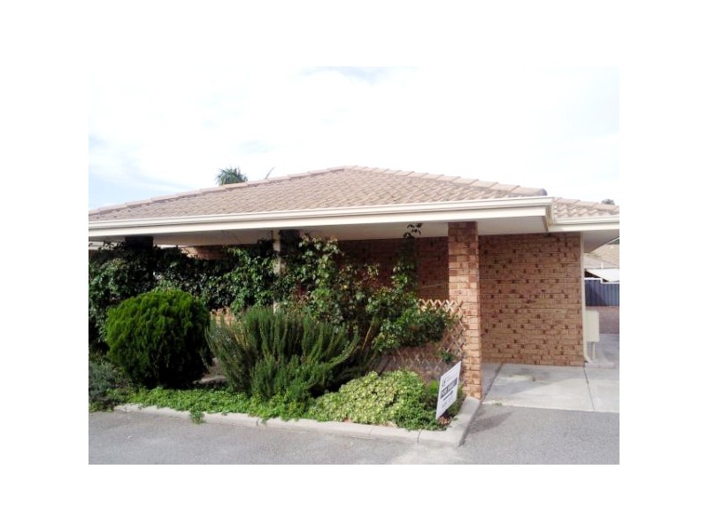 17/208 Burslem Drive, Maddington WA 6109