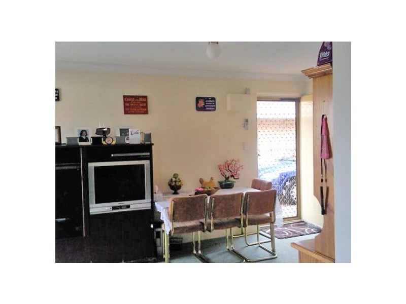 17/208 Burslem Drive, Maddington WA 6109
