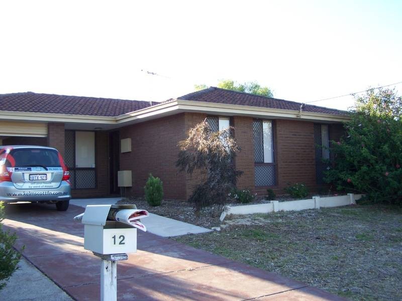 12 Regina Way, Kelmscott WA 6111